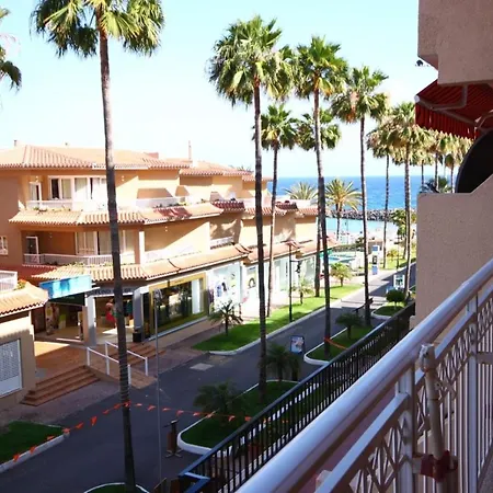 Appartamento Two Bedroom In Beachfront Complex With Pool In Playa De Américas. Playa de las Americas (Tenerife)