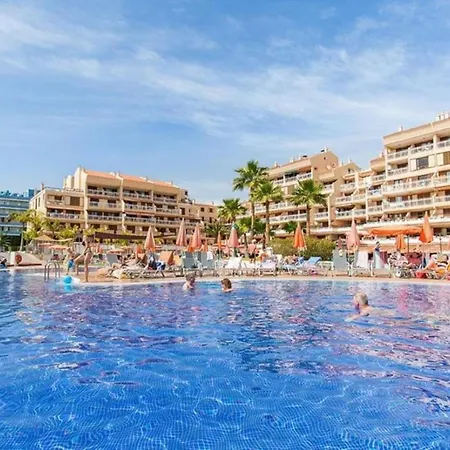 Two Bedroom In Beachfront Complex With Pool In Playa De Américas.