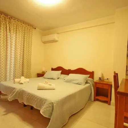 Appartamento Two Bedroom In Beachfront Complex With Pool In Playa De Américas. Playa de las Americas (Tenerife)